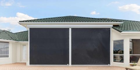 Storm Smart Storm Catcher Black Roll Down Screen With White Tracks